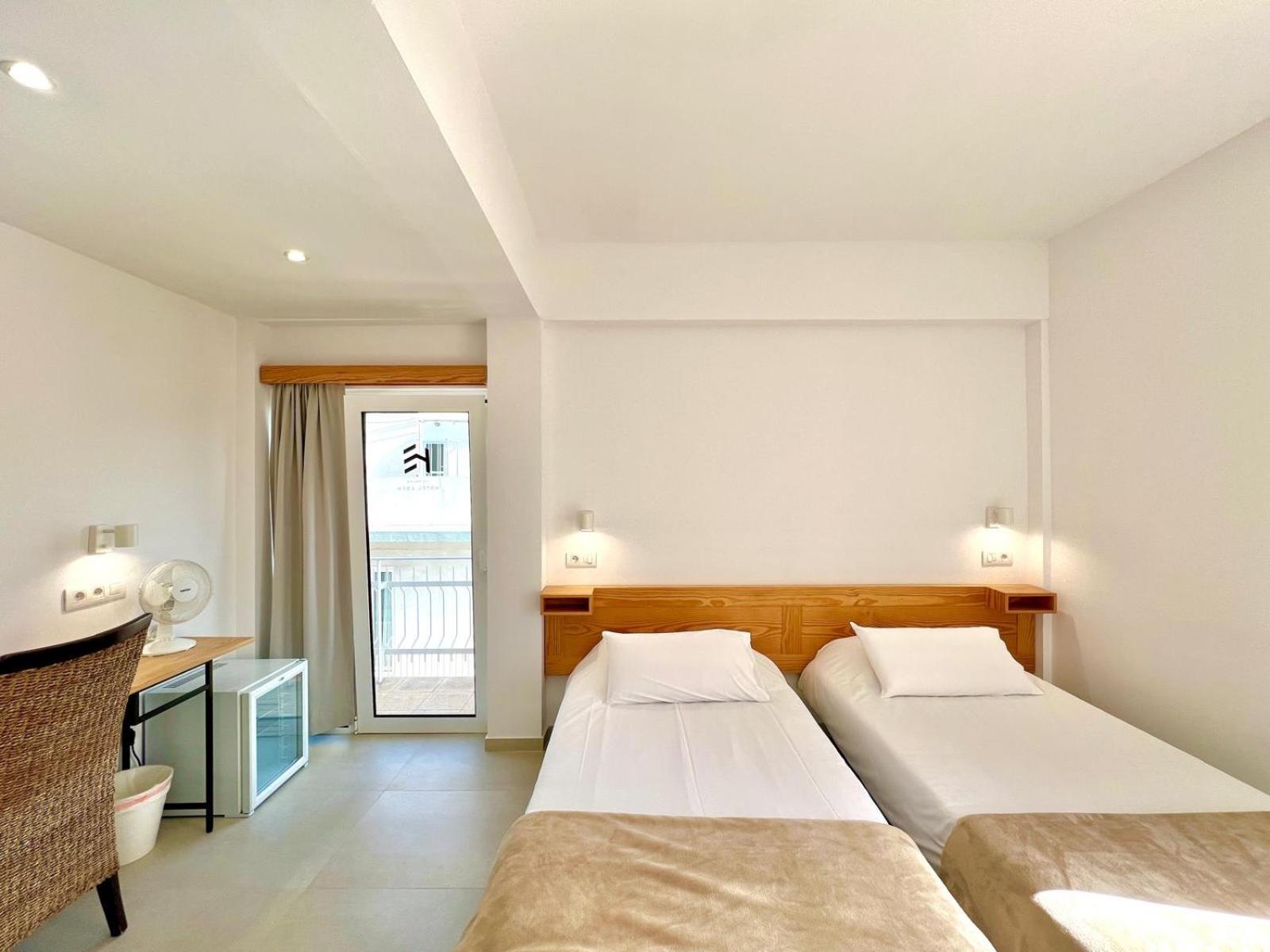 Hotel Eden ลอสยานอส เด อารีดาเน ภายนอก รูปภาพ